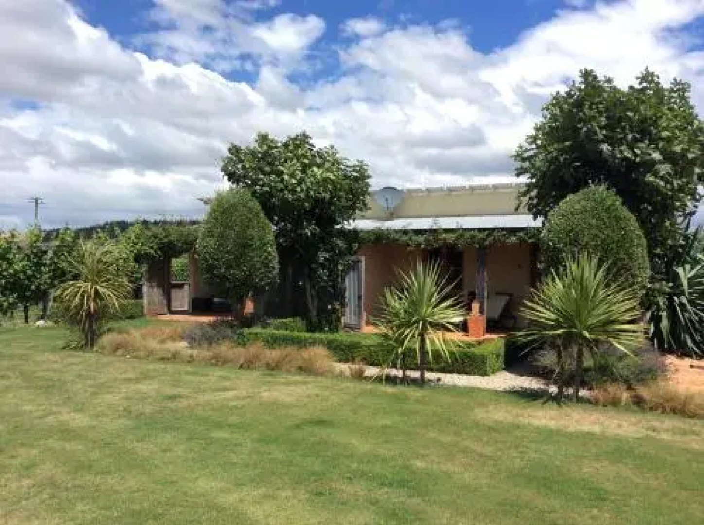 Straw Lodge