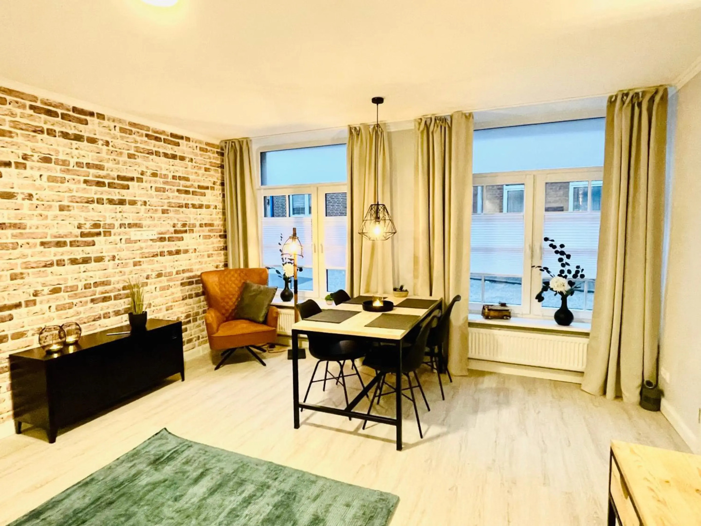 Schöne Ferienwohnungen teilweise mit Dachterrasse im Herzen von Itzehoe