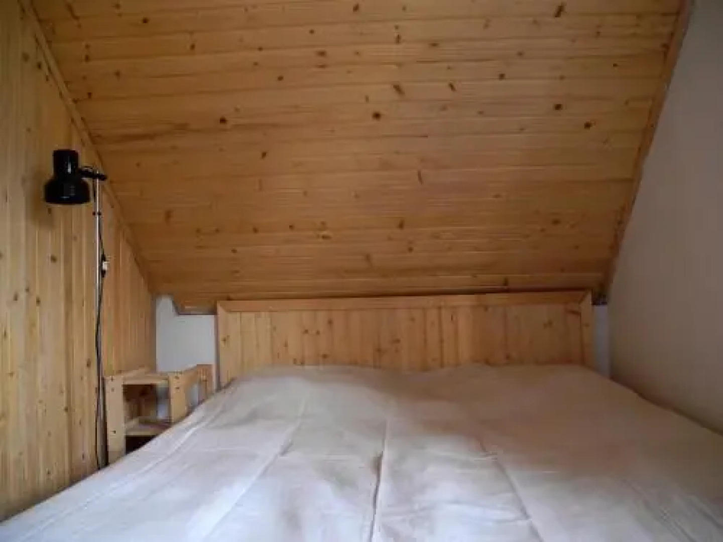 Casa cu Sindrila / Zsindelyes Vendégház