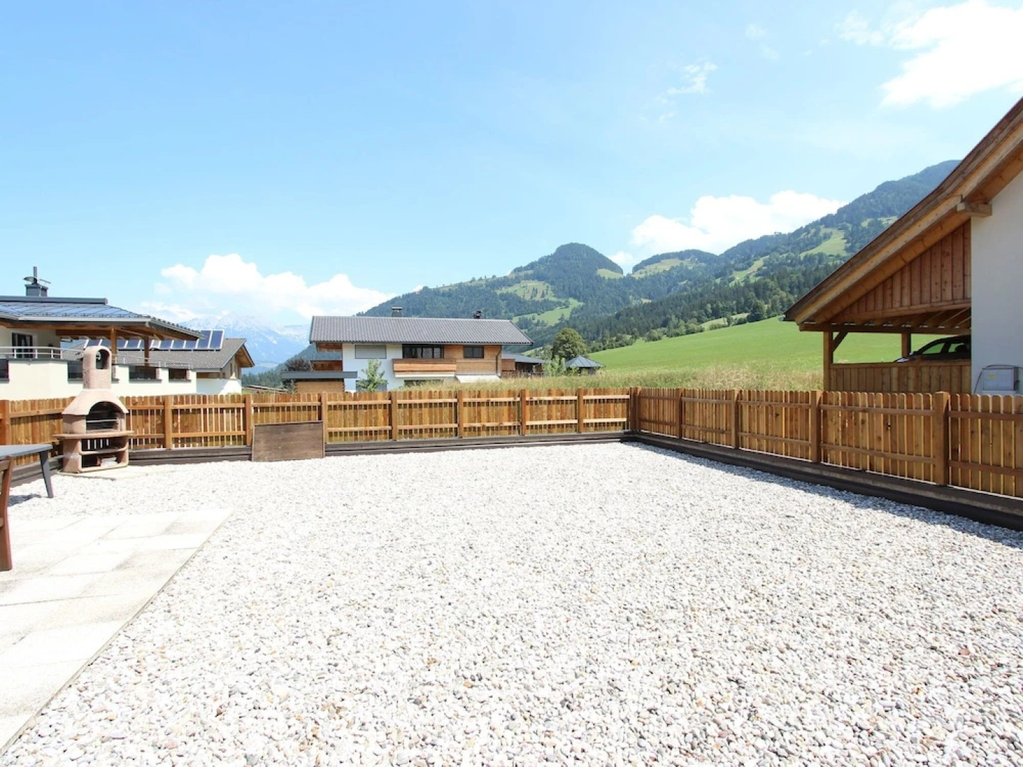 Urban Apartment in Itter near Edelweiss Communal Pool & Ski Lift
