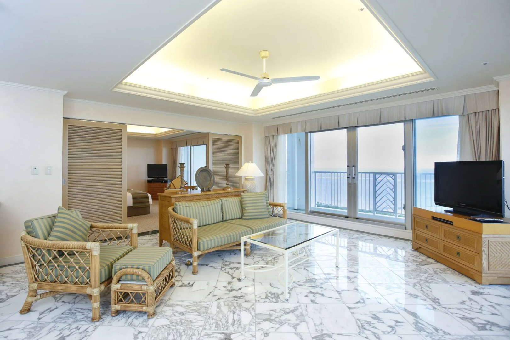 Отель ANA InterContinental Ishigaki Resort, an IHG Hotel