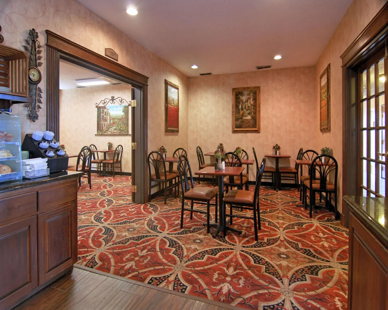 Best Western Plus Southpark Inn & Suites