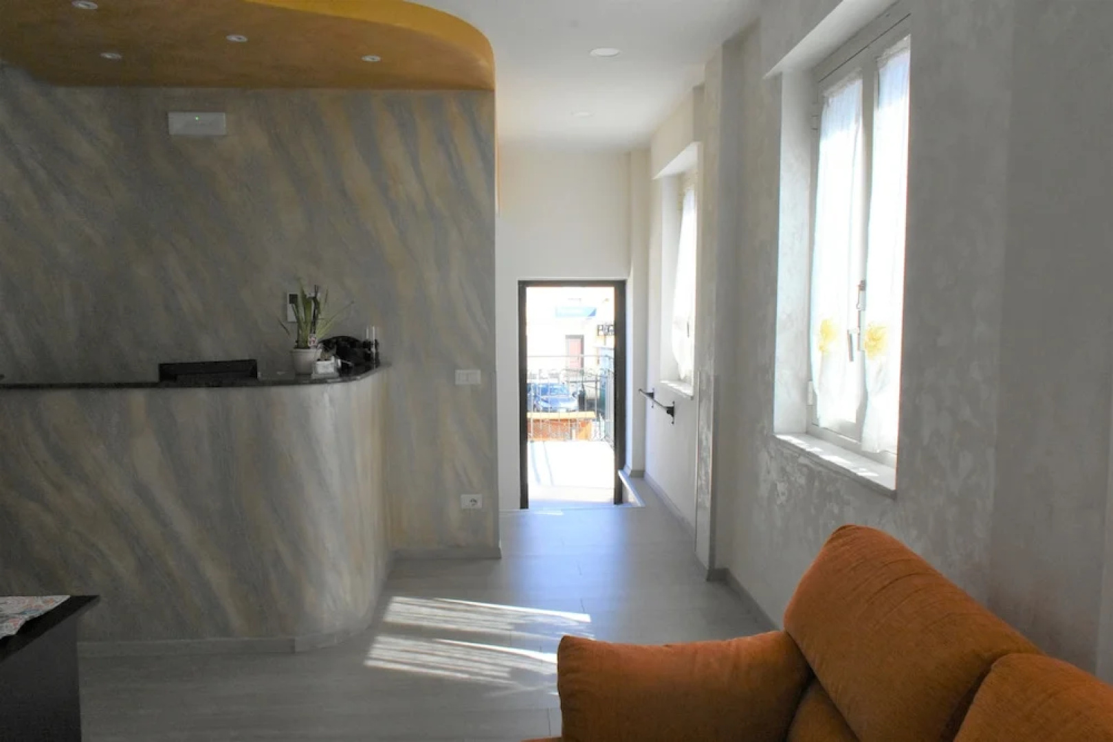 Albano Station Rooms