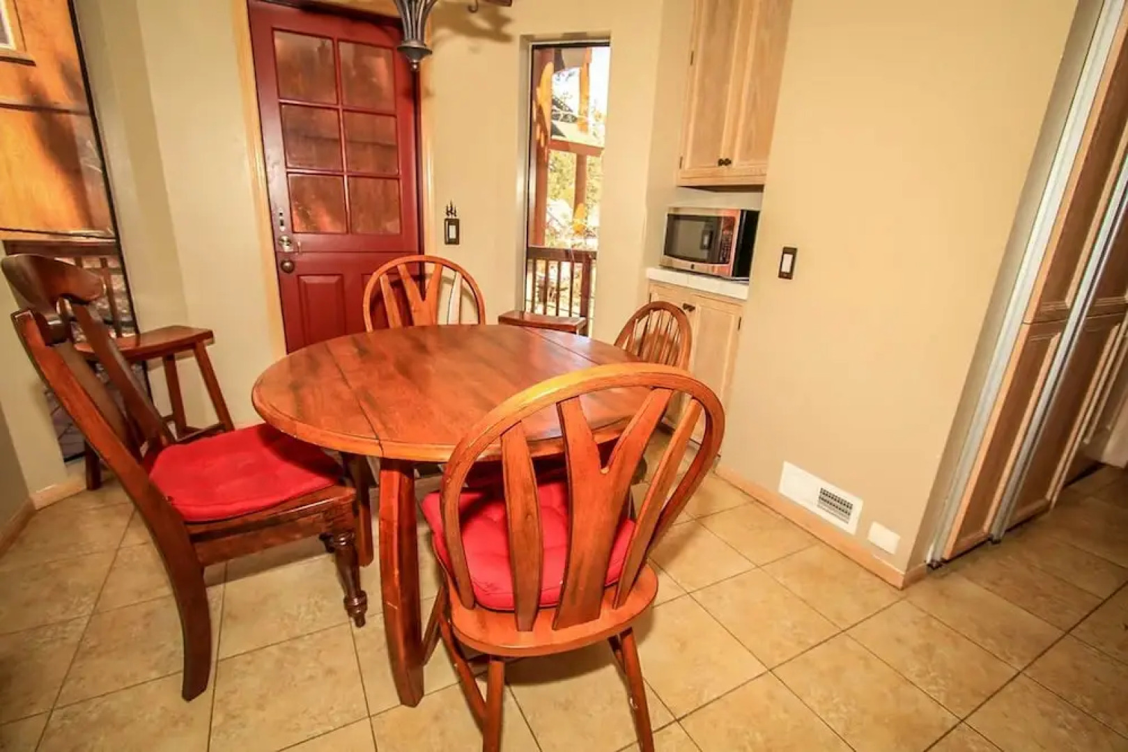 Four Happy Bears Estate #1277