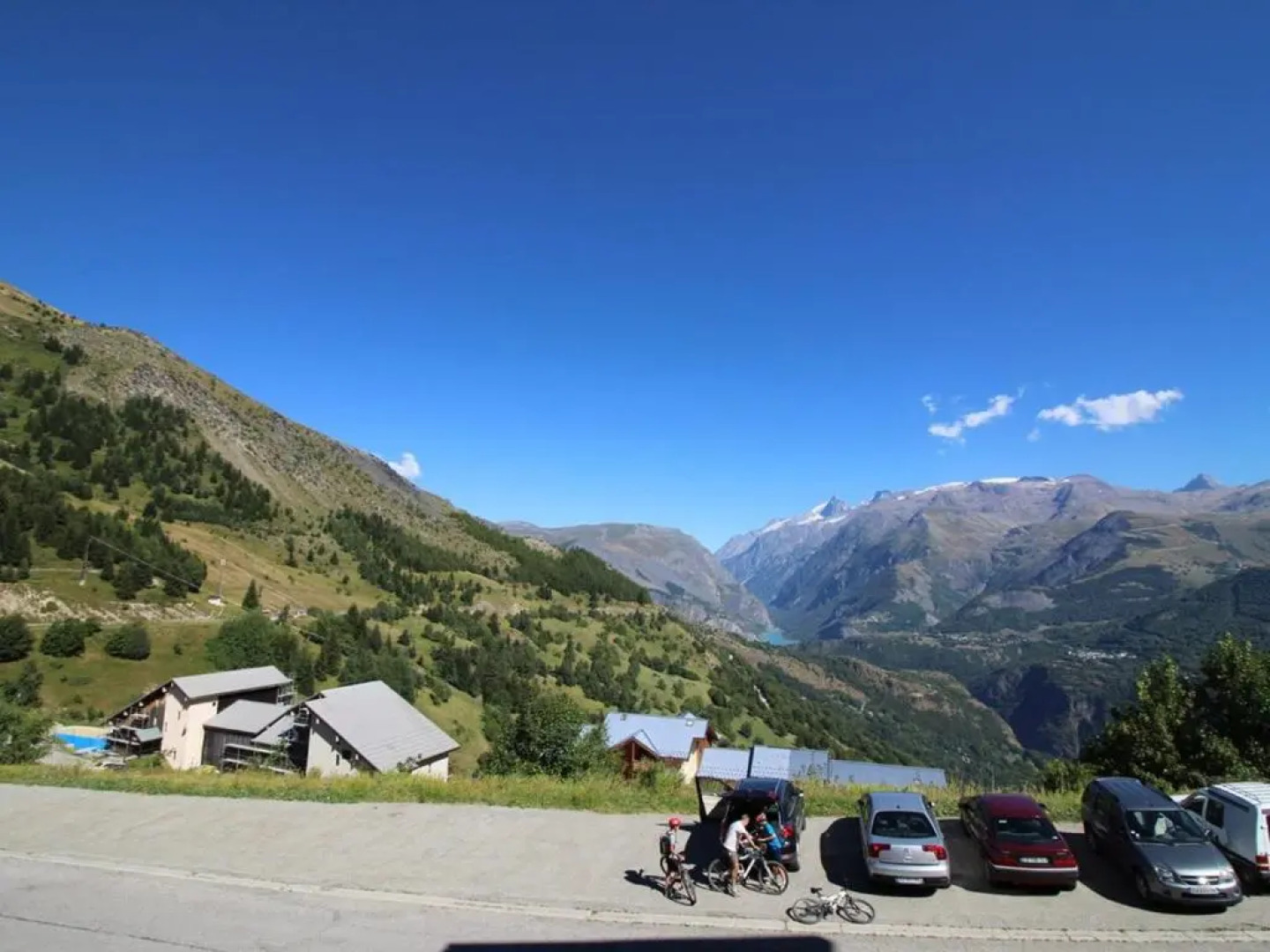 Appartement Auris, 1 pièce, 4 personnes - FR-1-297-25