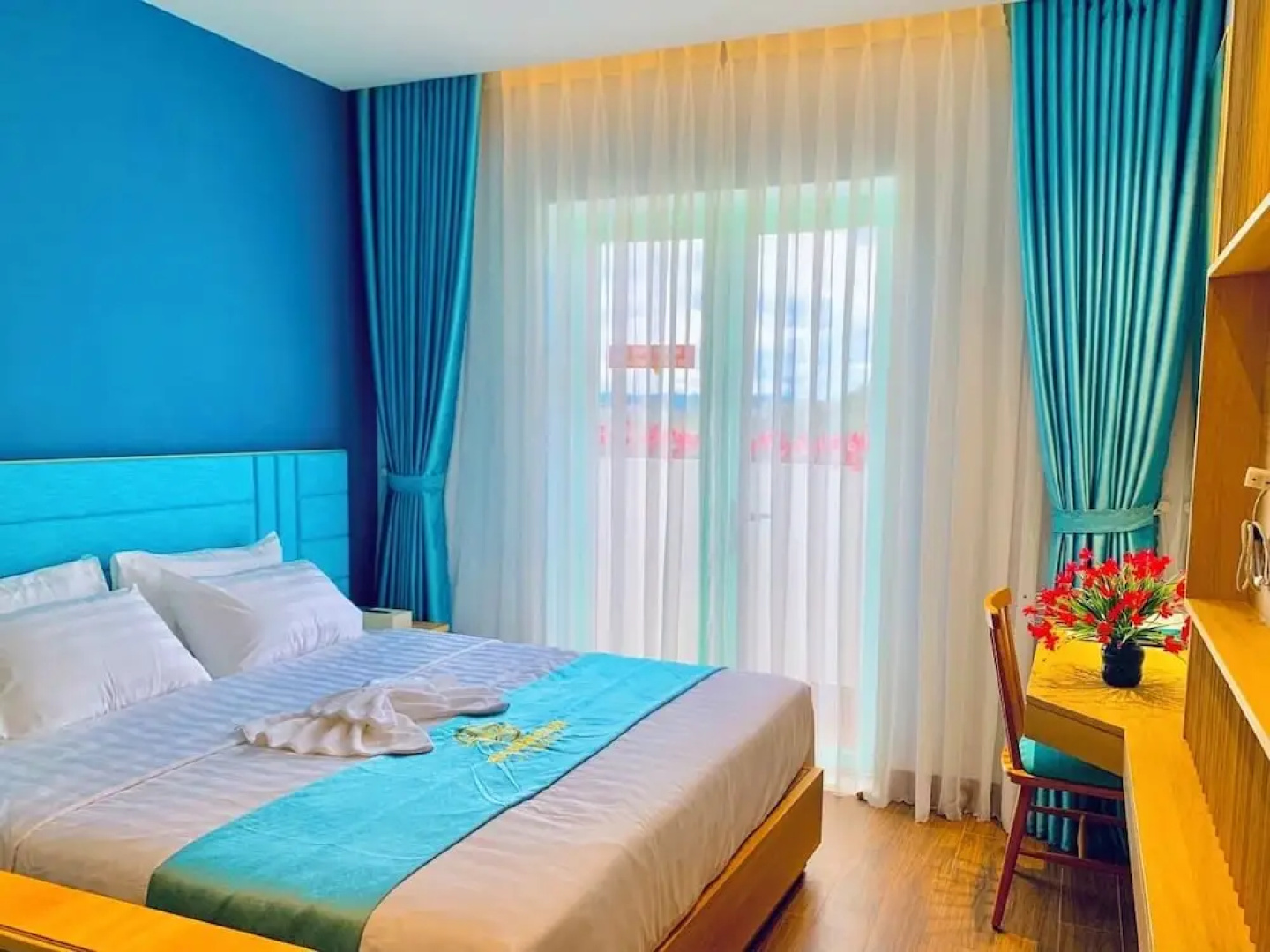 Saocharm Sài Gòn Hotel