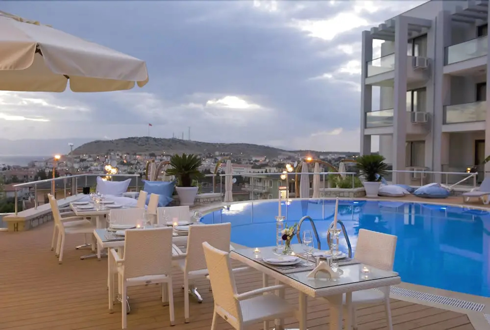 Kondo Suites & Residence