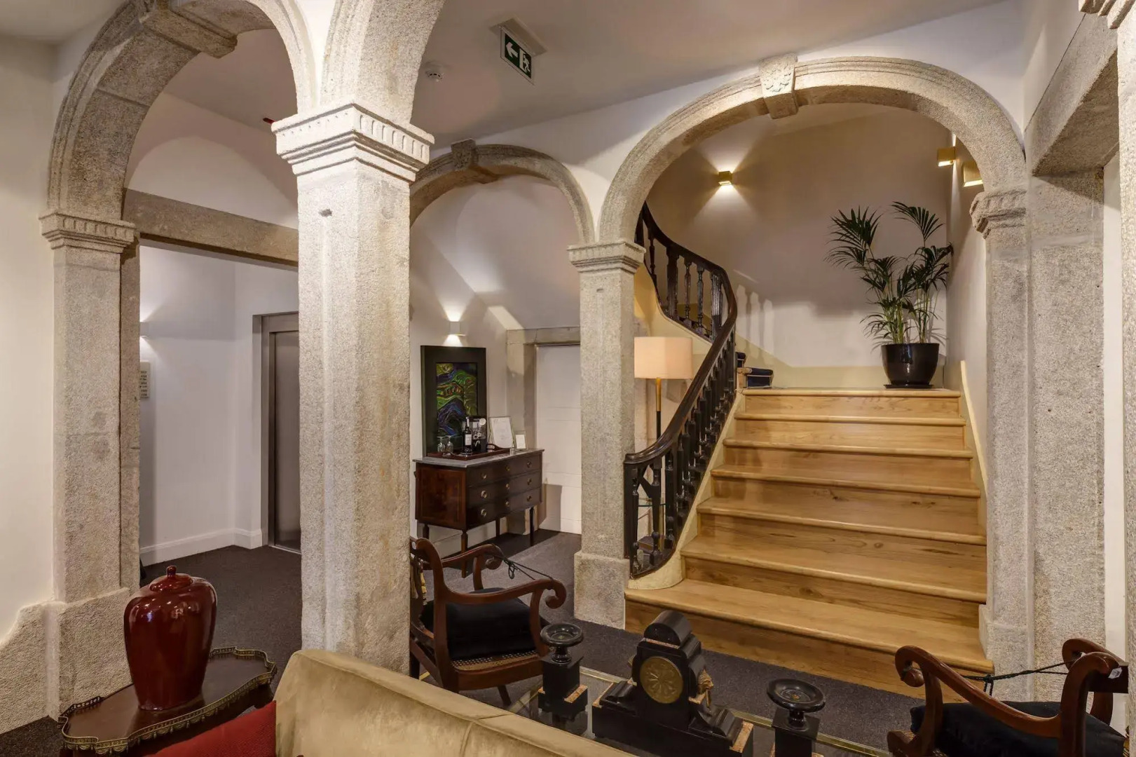 Flores Boutique Hotel & Spa