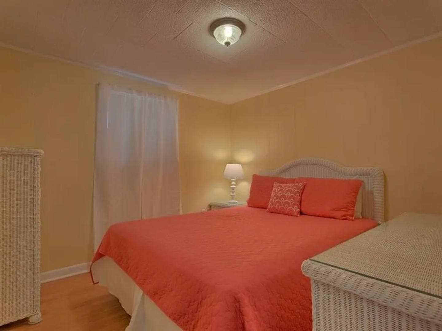 Seashell Cottage by Meyer Vacation Rentals