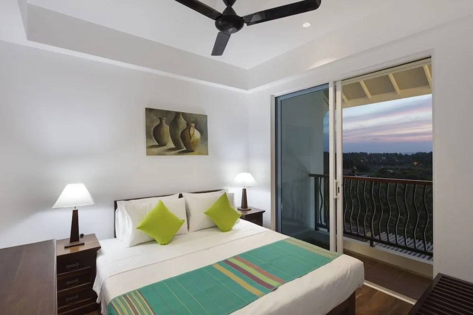 CASAMIA Oceanfront Condo Nilaveli