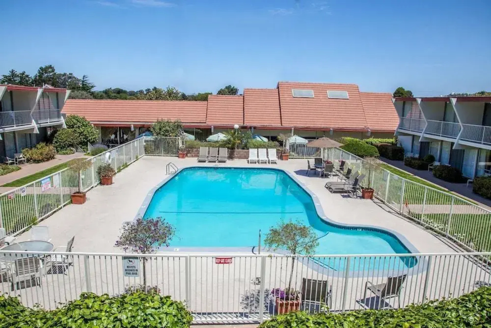 Monterey Bay Travelodge