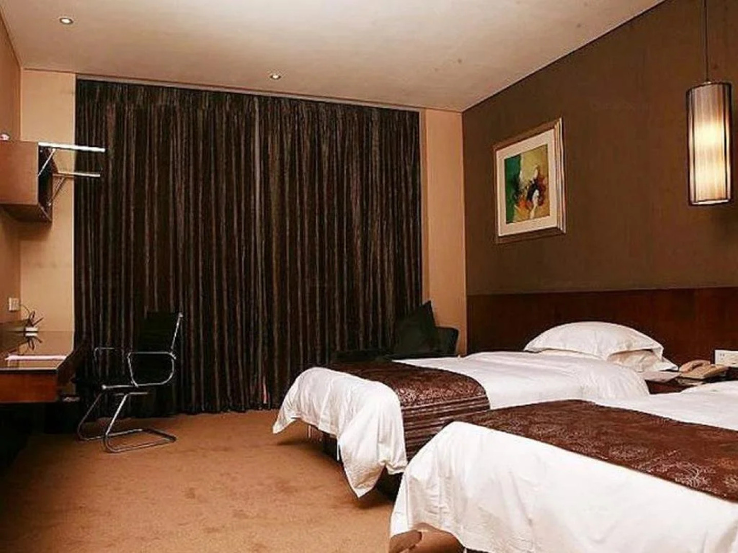 Zixin Four Seasons Hotel