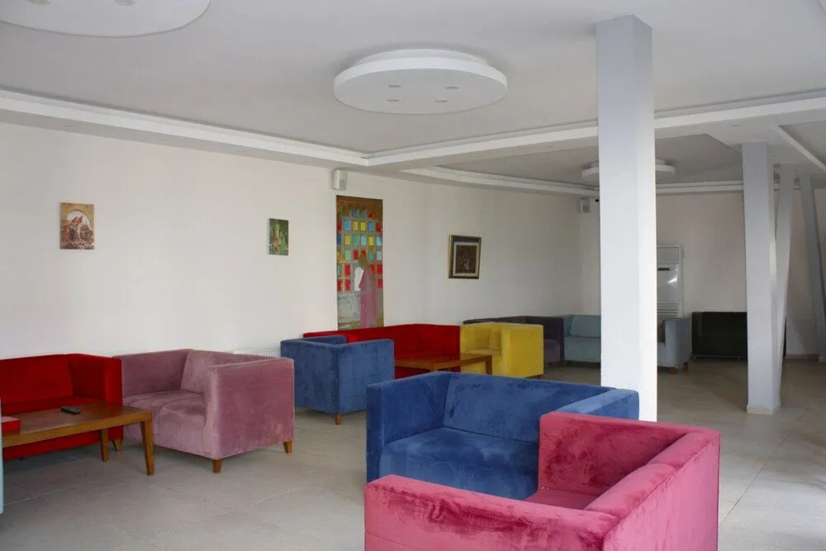 Mad Sea Hotel
