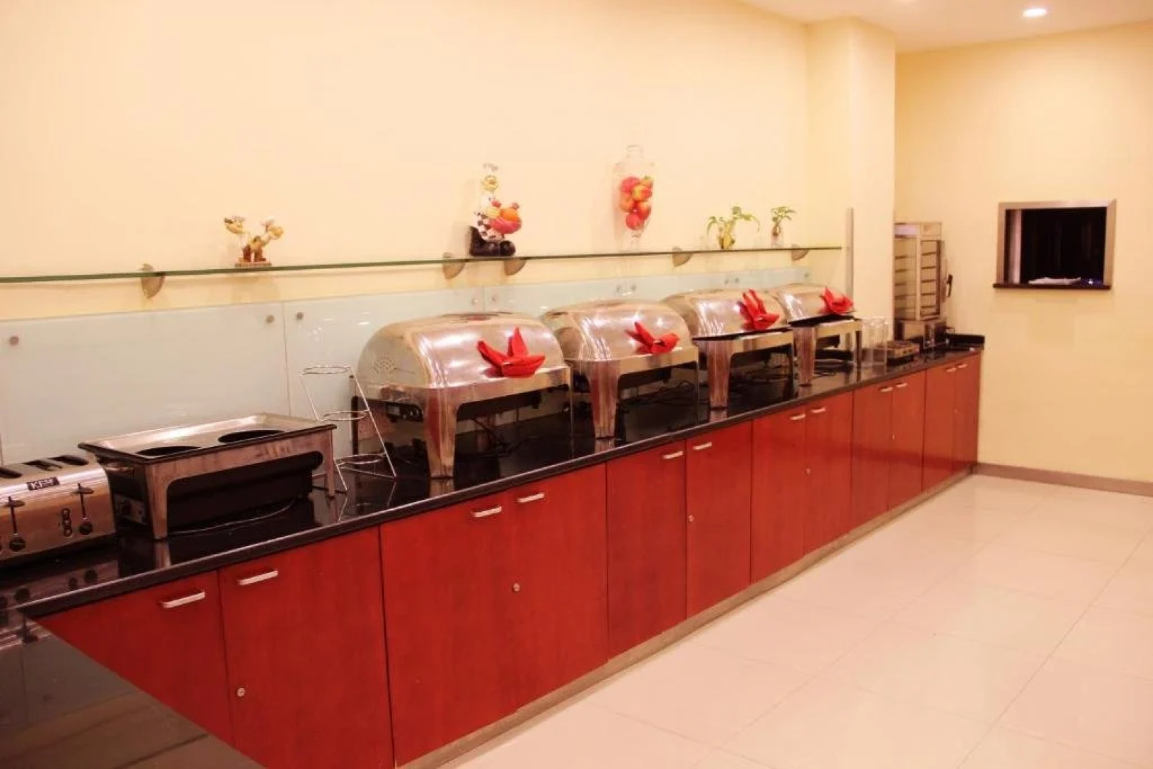 Hanting Express Ruili Ruihong Road