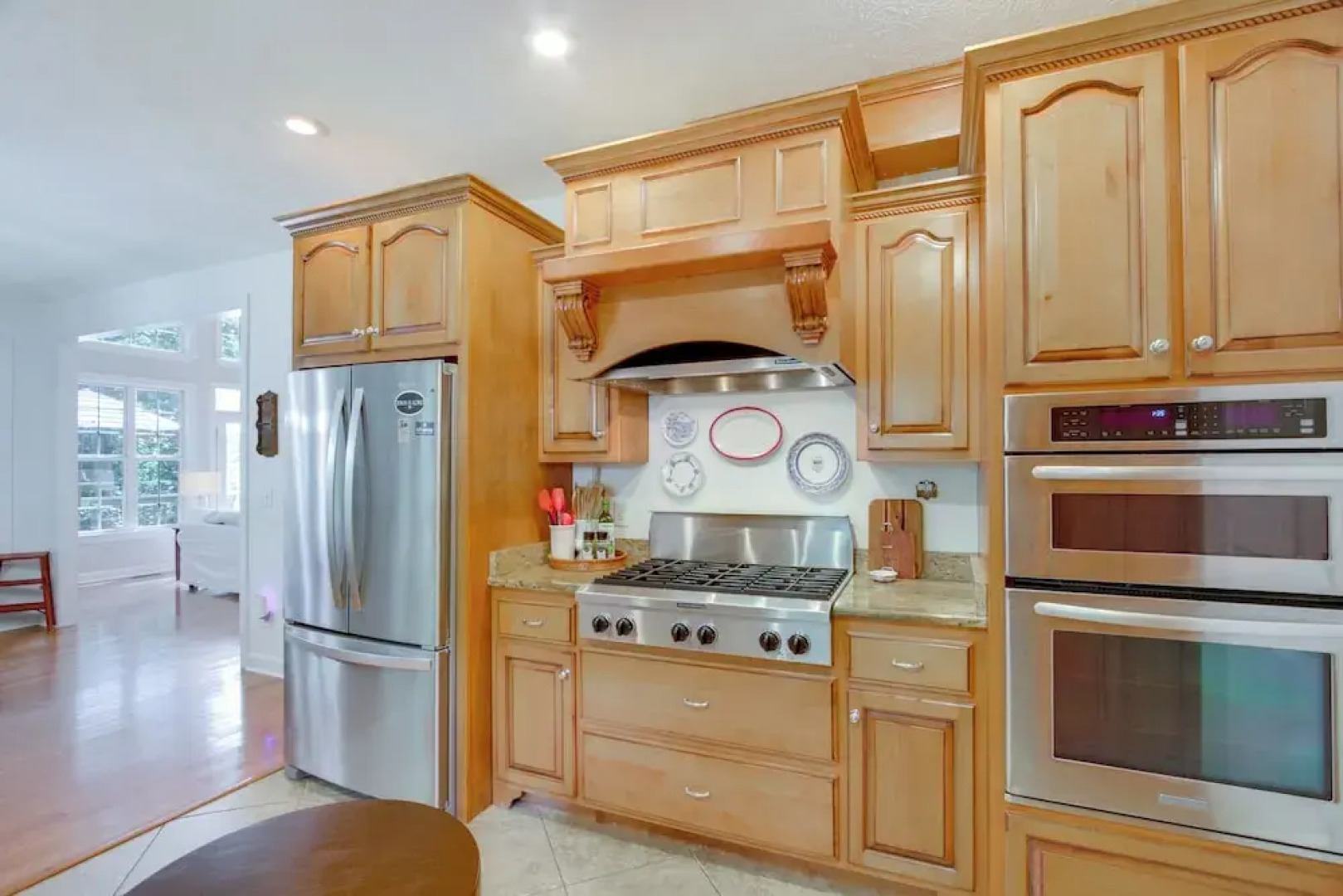 3 Mi to Pickwick Lake: Spacious Family Getaway