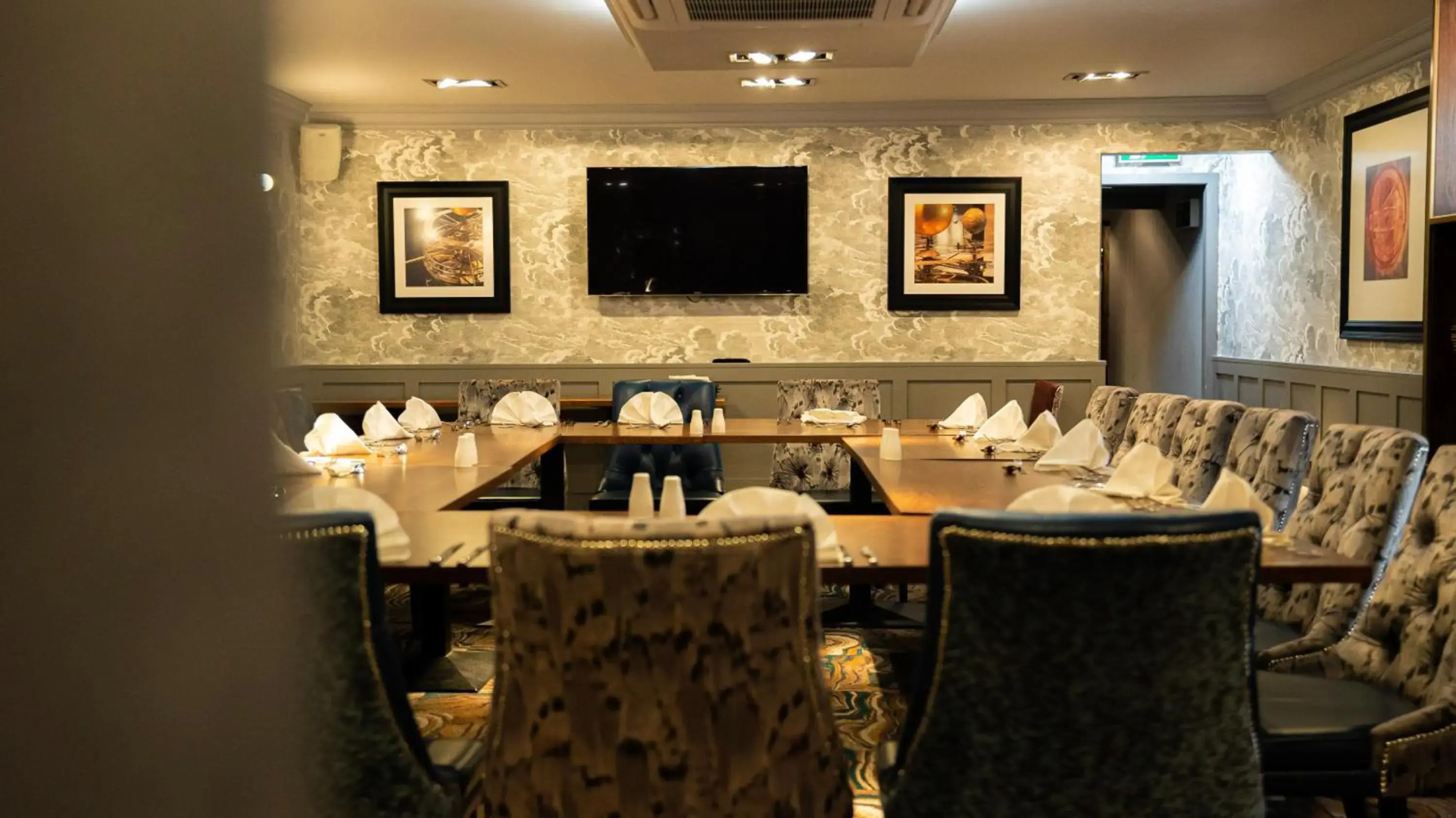 The Fenwick Hotel