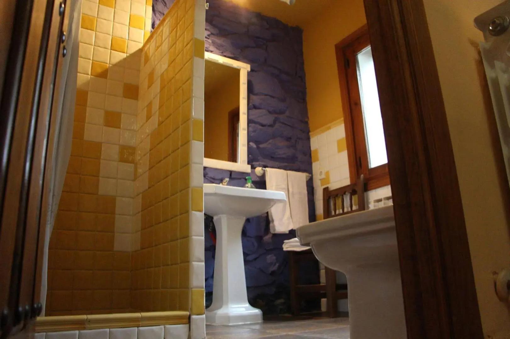 Apartamentos y Casas Victor