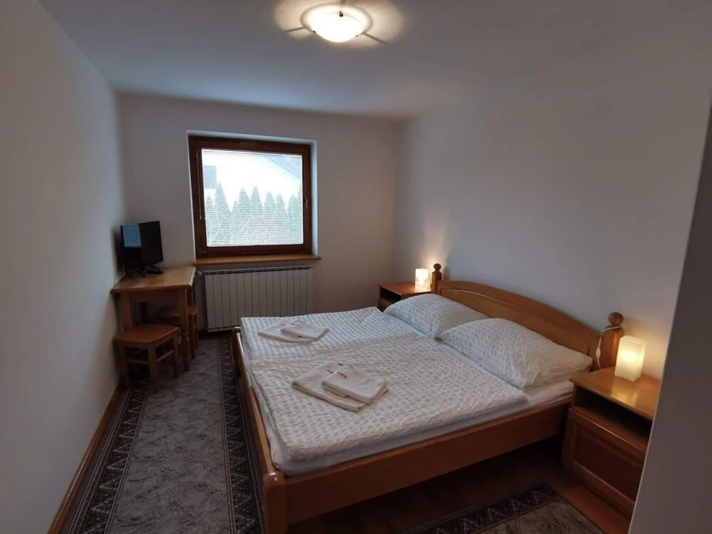 Rooms and Apartments Panker