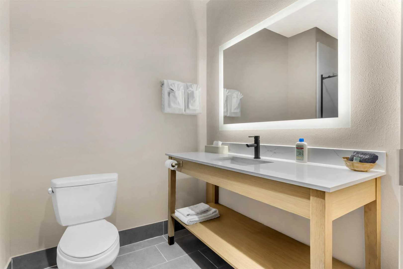 Best Western Red River Inn & Suites