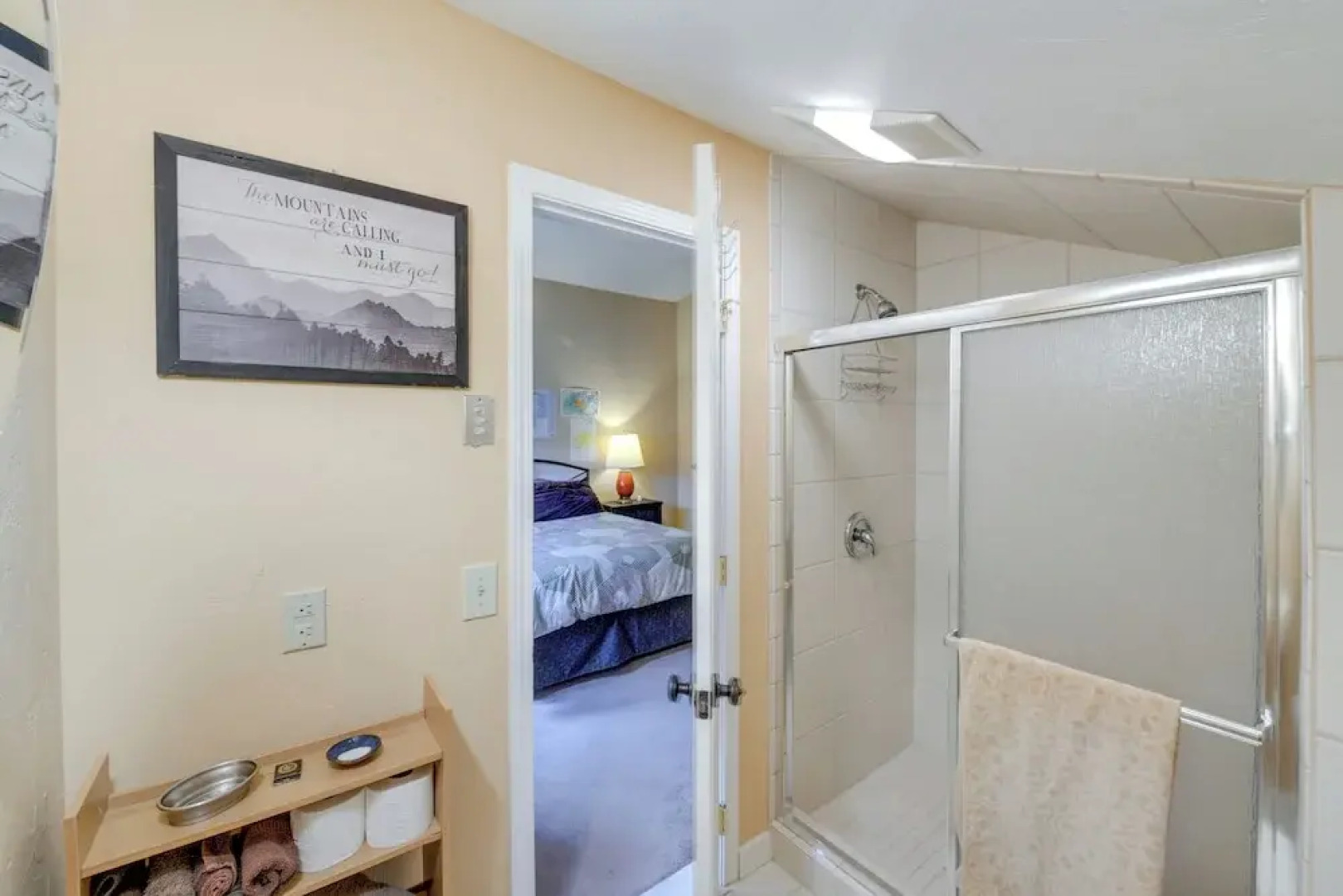 Franklin Cabin: Deck With Smoky Mountain Views!