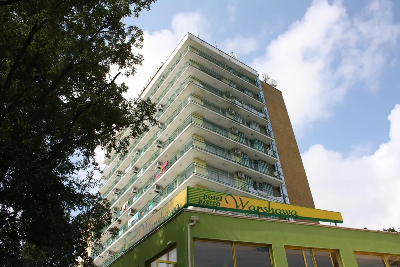 Sunny Varshava Hotel