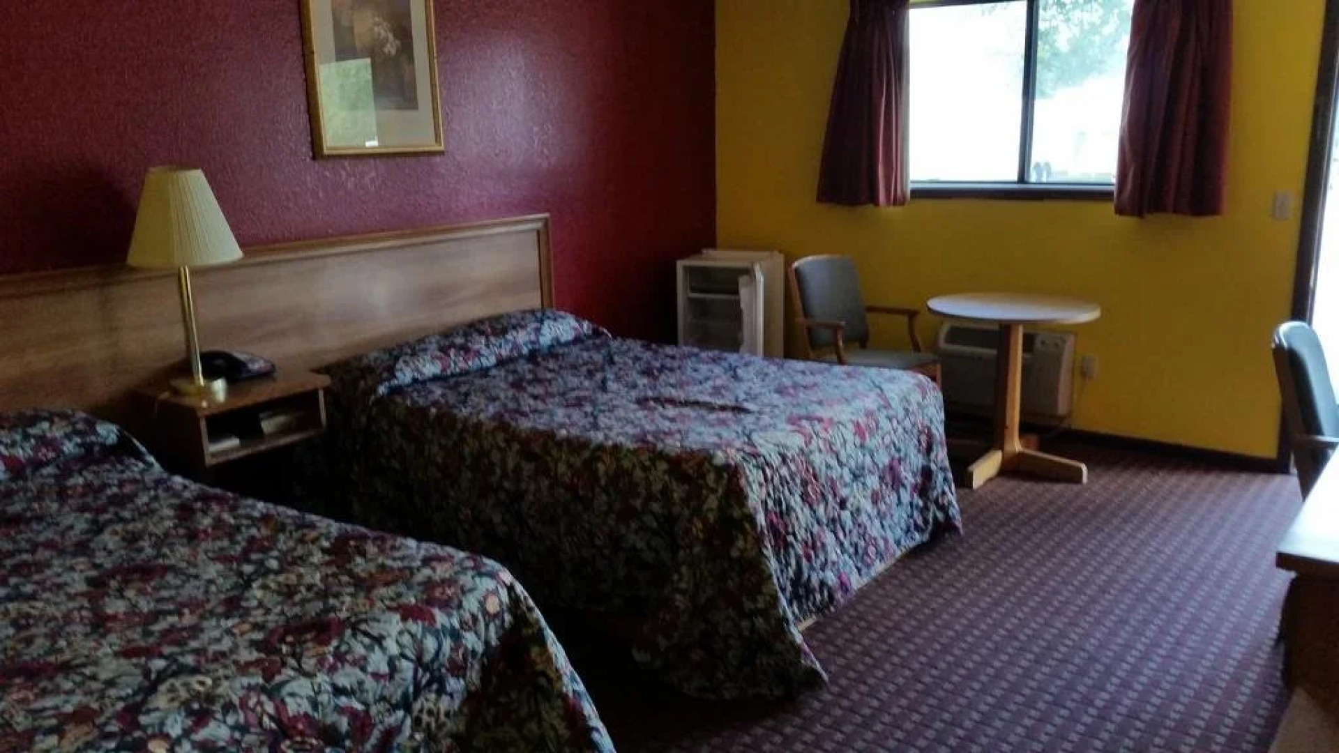 Land Of Ahs Motor Inn