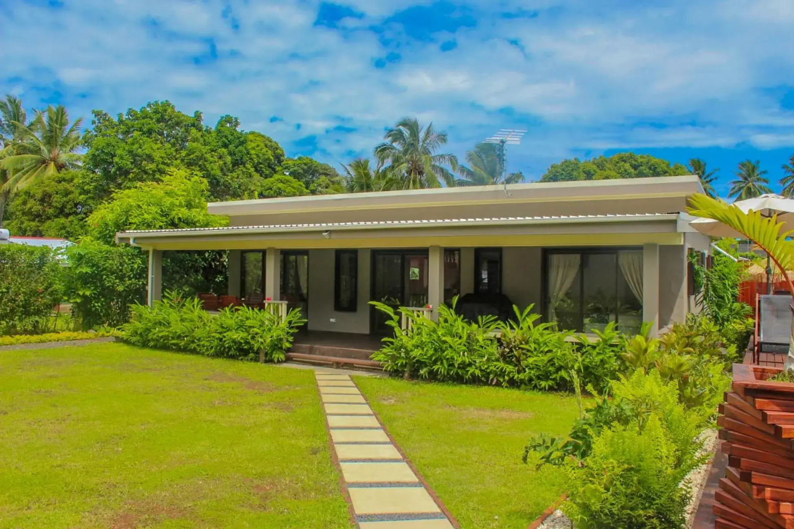 Tuoro Holiday Villas