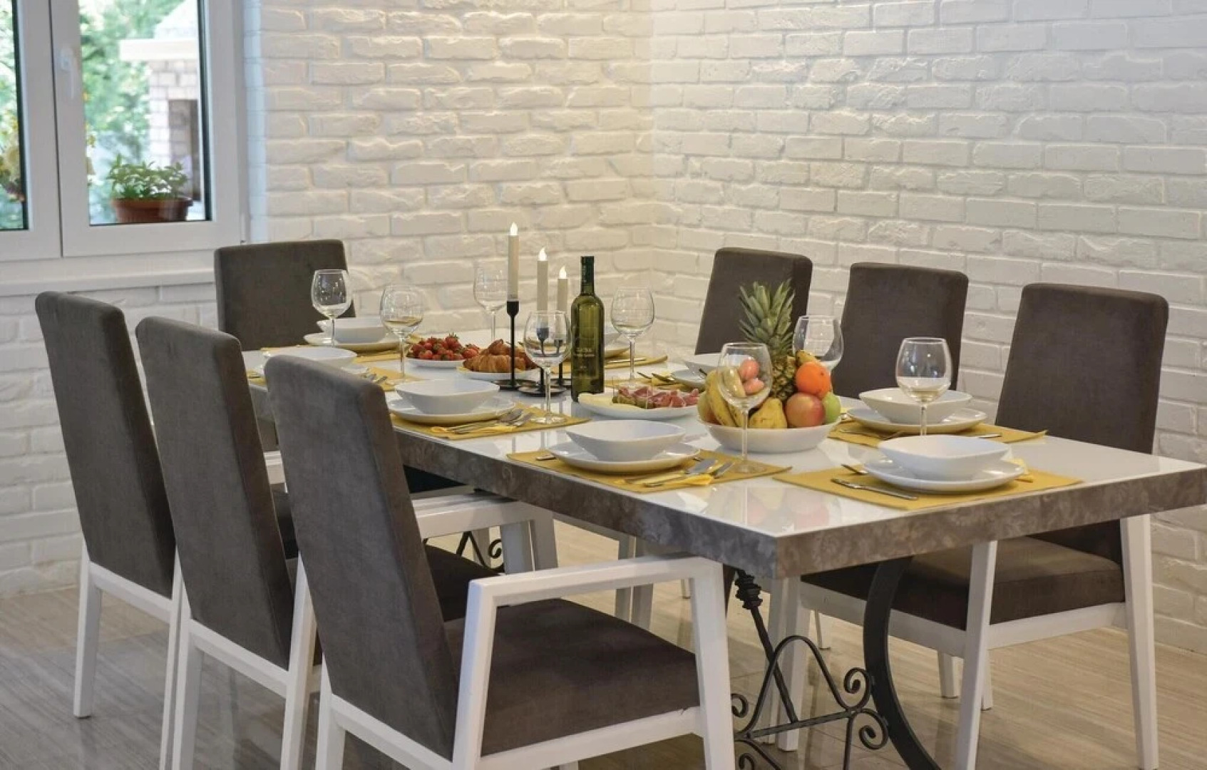 Amazing Home in Omis with Hot Tub, Sauna & WiFi