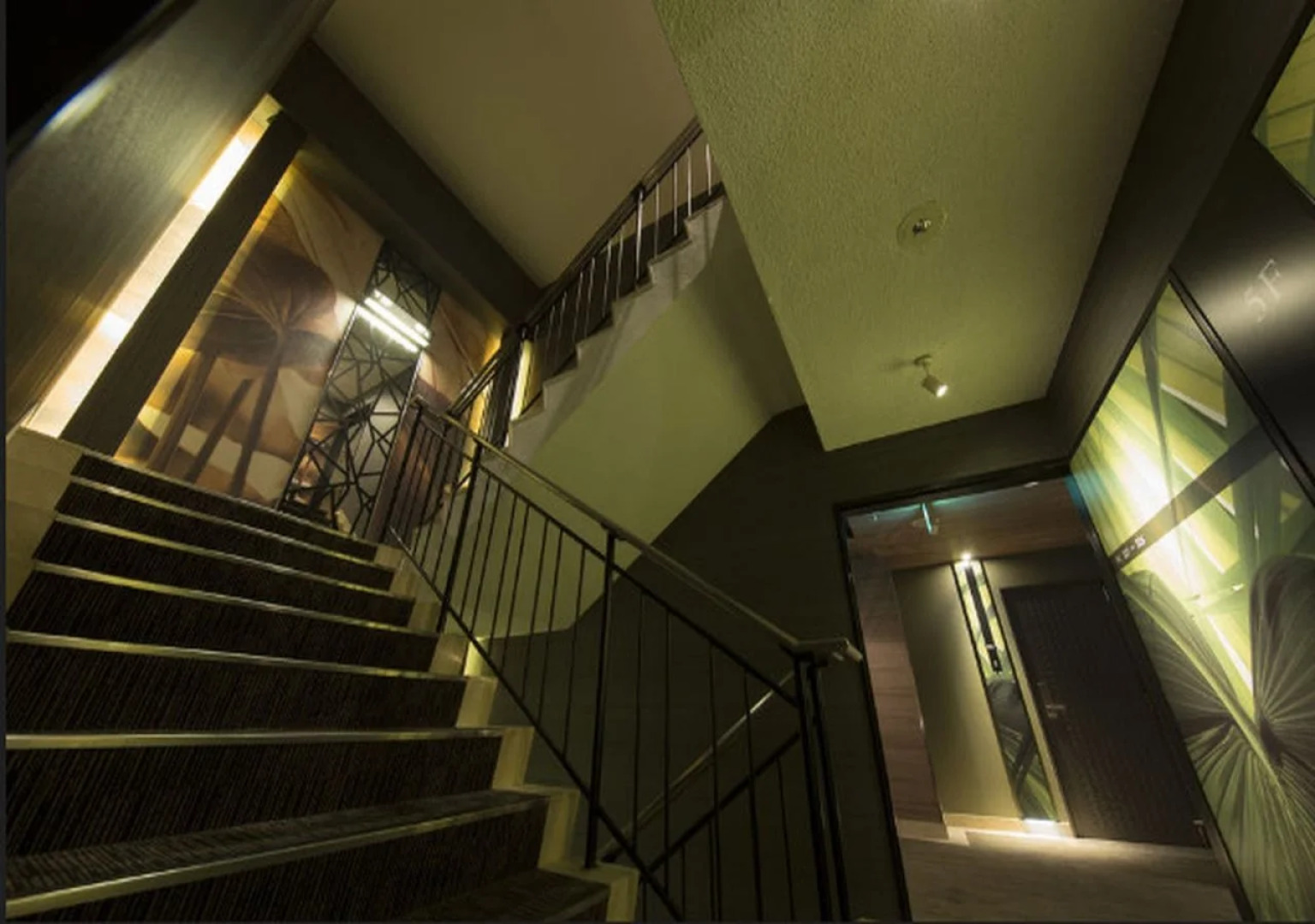 L'Hotel - Adults Only