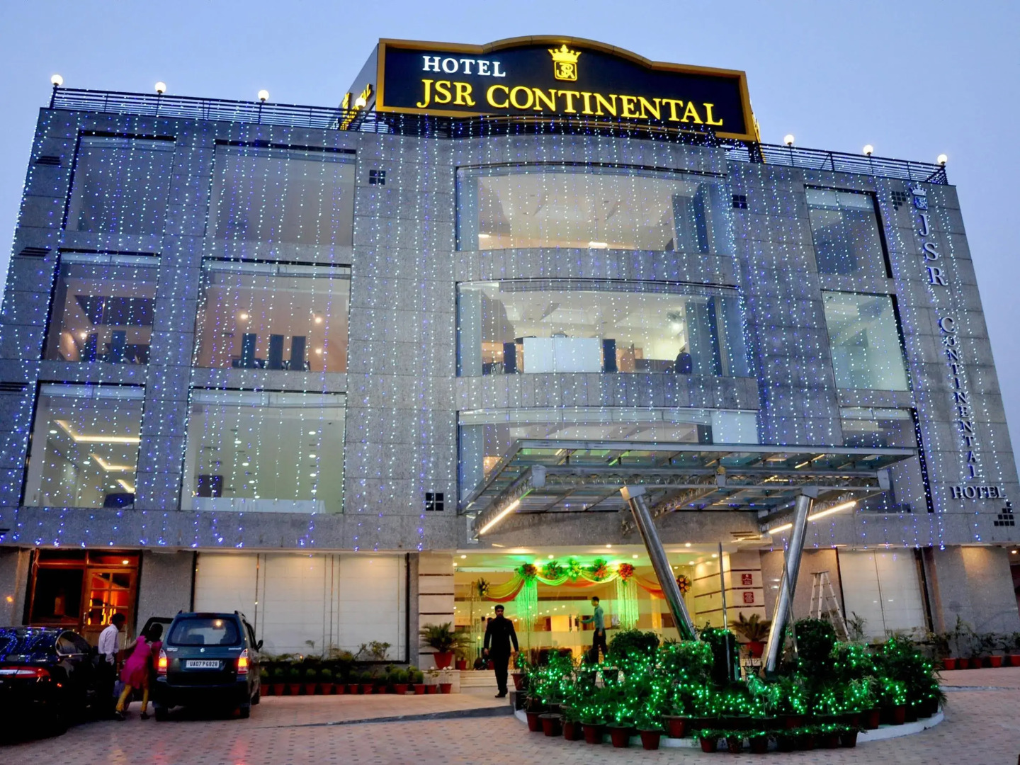 Hotel JSR Continental