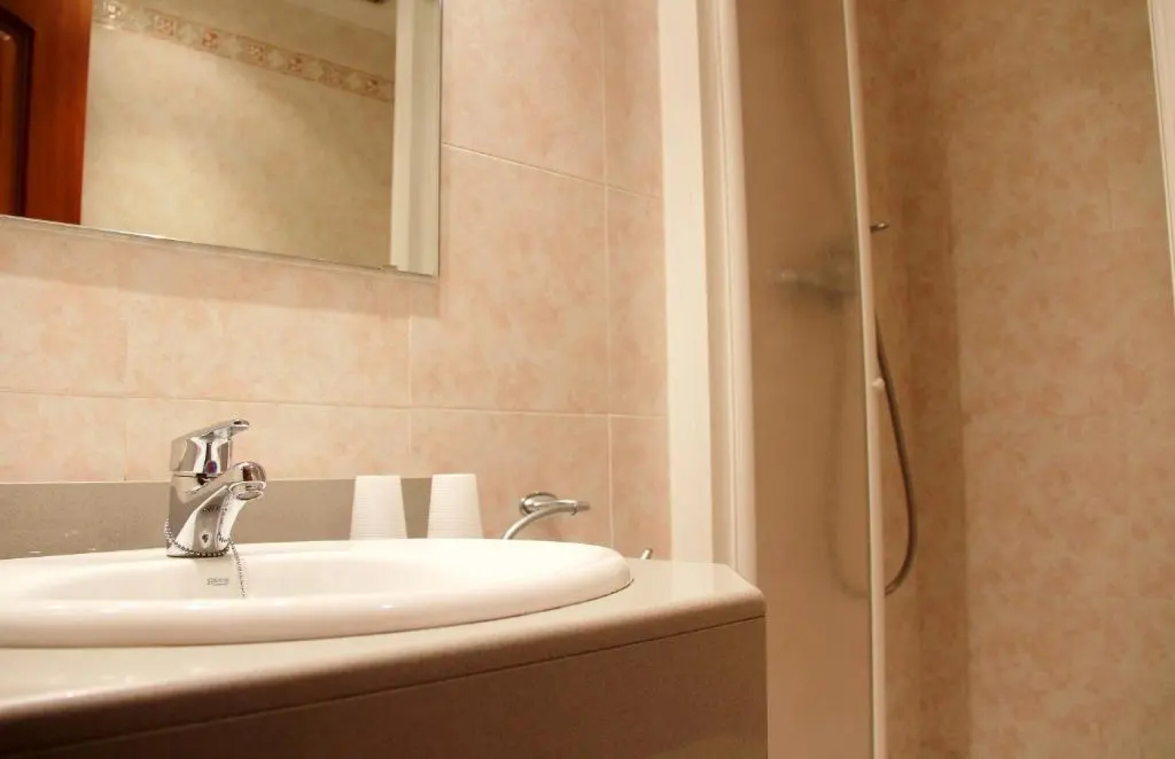 Hostal cafeteteria goya