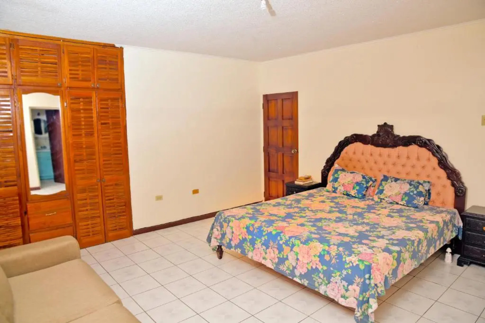 SuiteVille in Mandeville