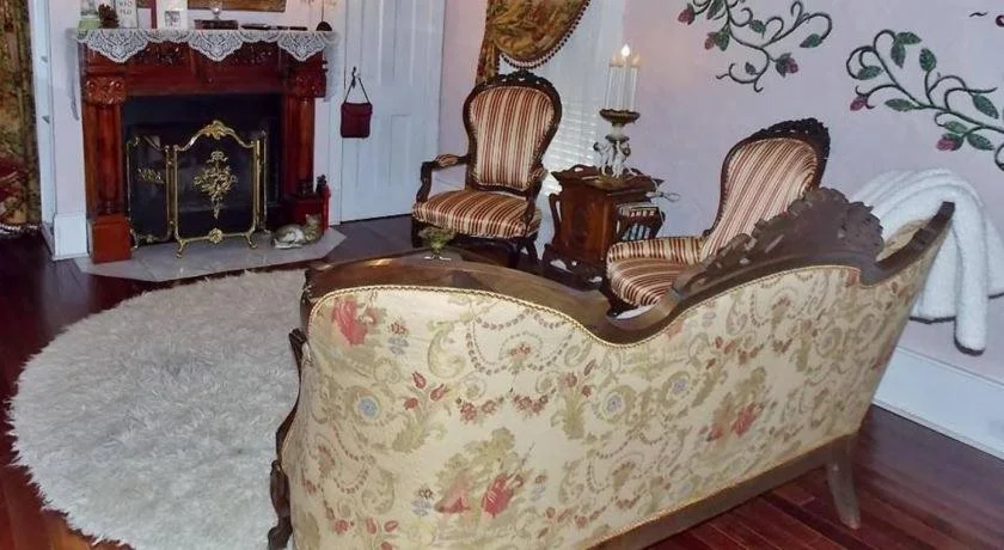 Lockheart Gables Romantic Bed and Breakfast