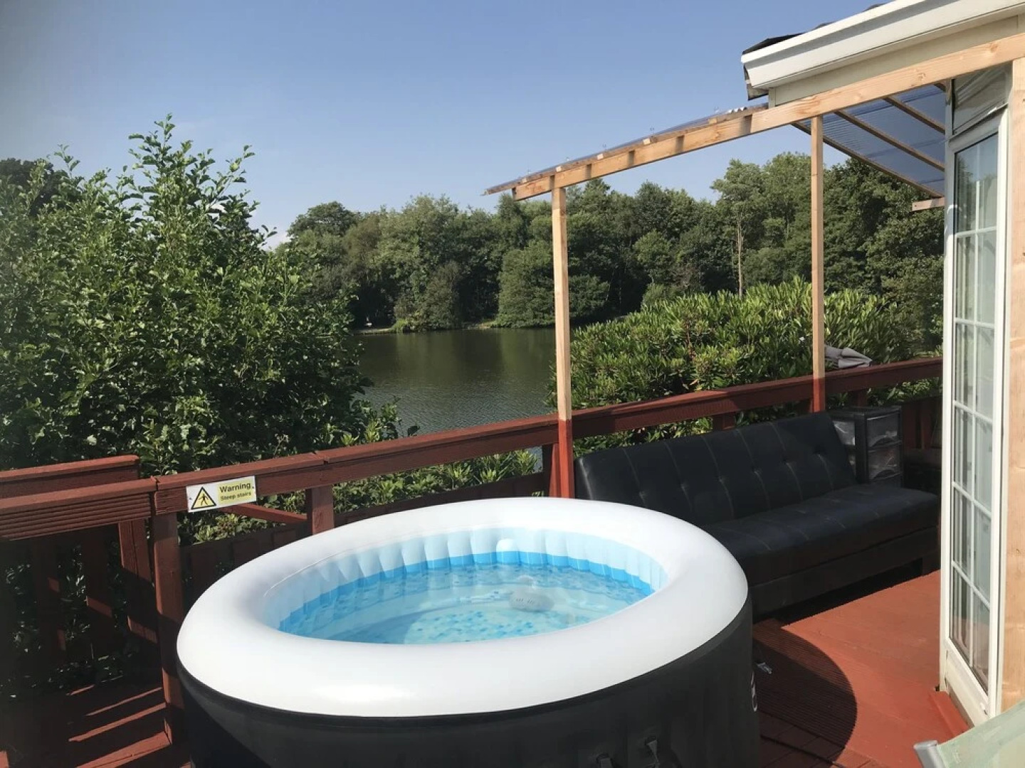 Sheraton On The Lake in Coghurst Holiday Park