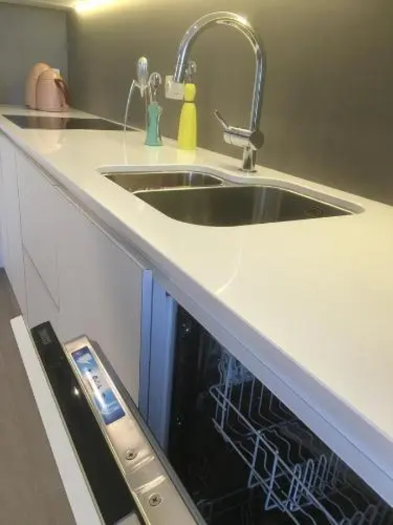 Studio Apartment Van Bunnenplein