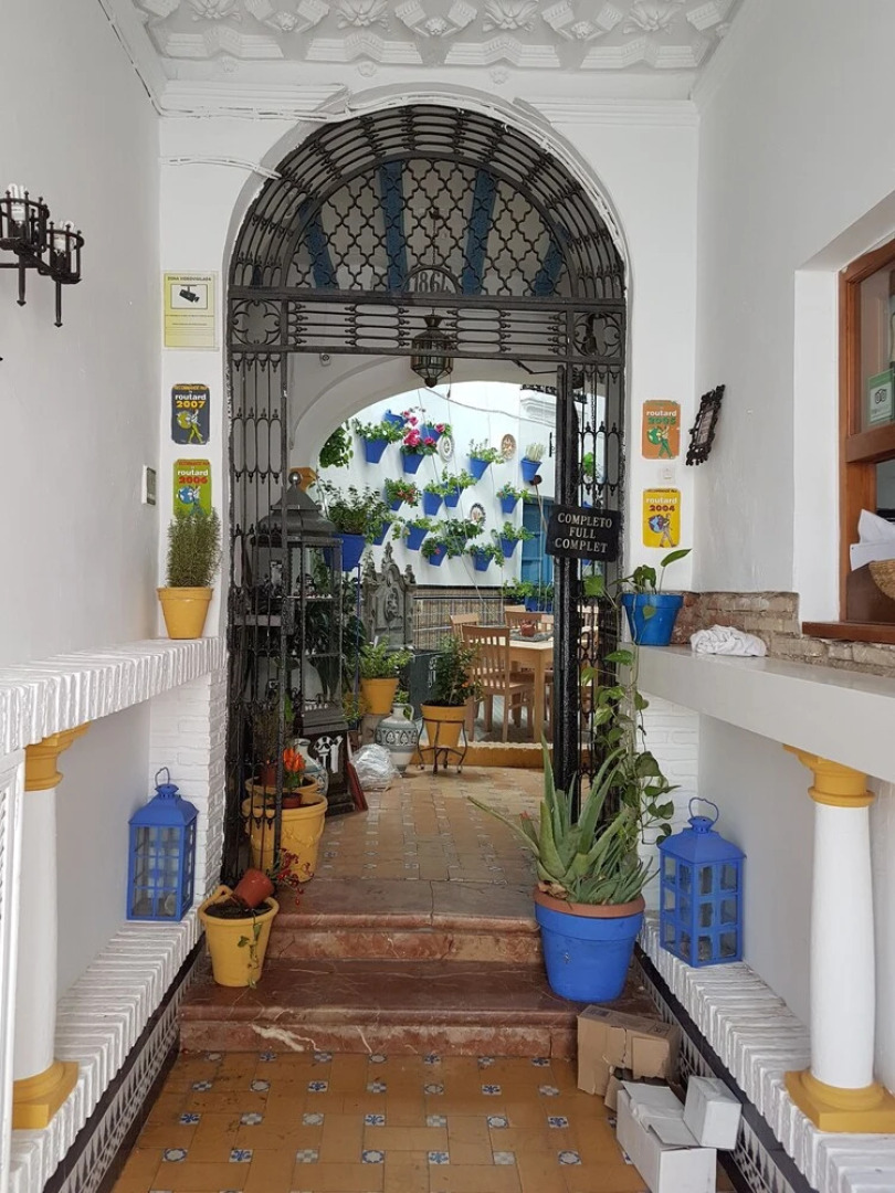 Senses&Colours Séneca Hostal