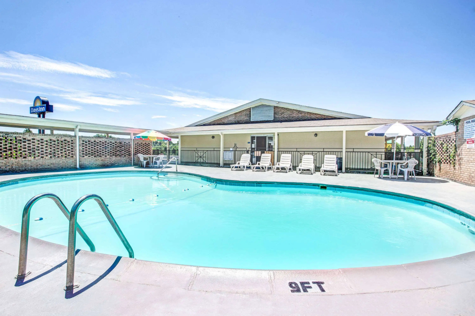 Days Inn by Wyndham Lincolnton