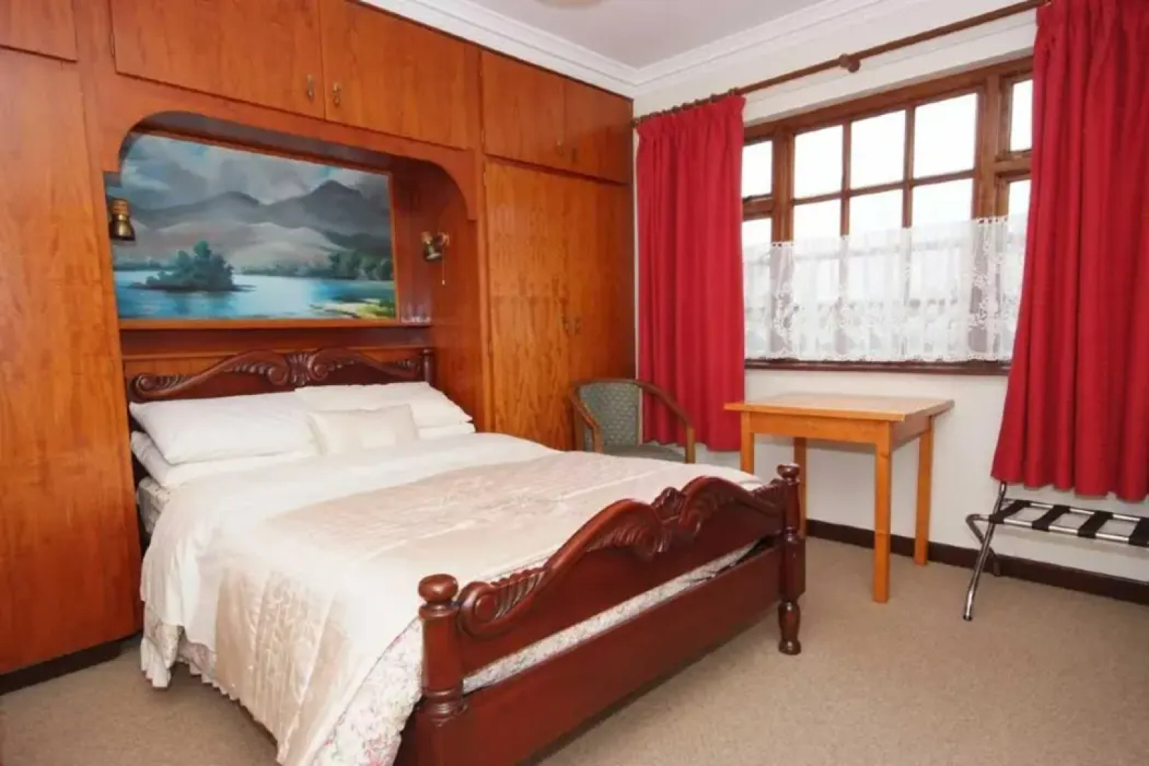 Alderhaven Country Home