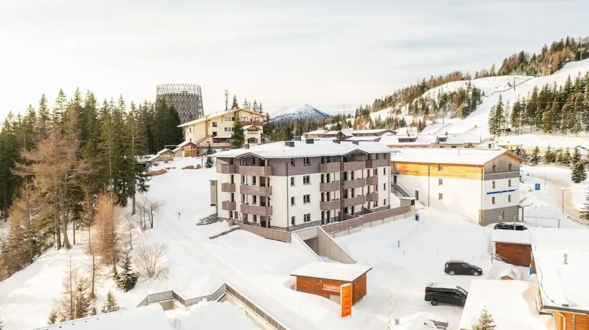 Spacious 4-bedroom Penthouse in Katschberghohe