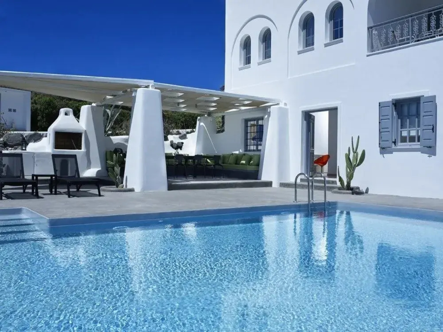 Sky Levels Mansion