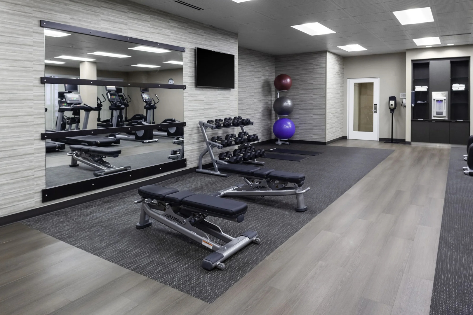 Courtyard by Marriott St. Louis West County