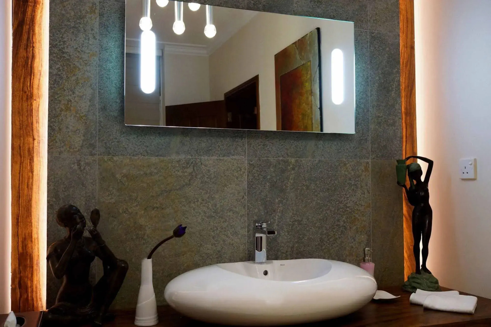 The Penthouse Above Sea