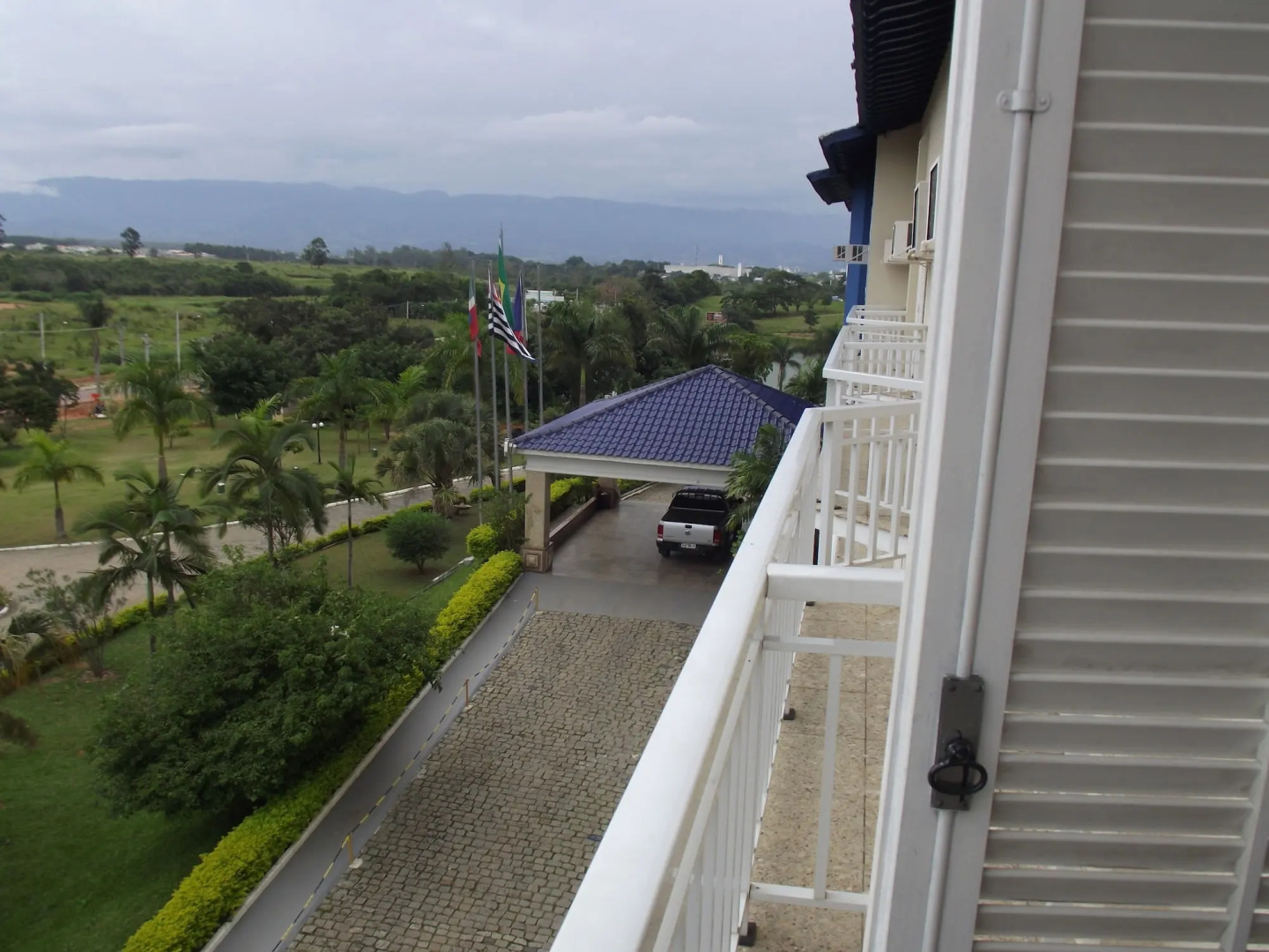 Colonial Plaza Hotel