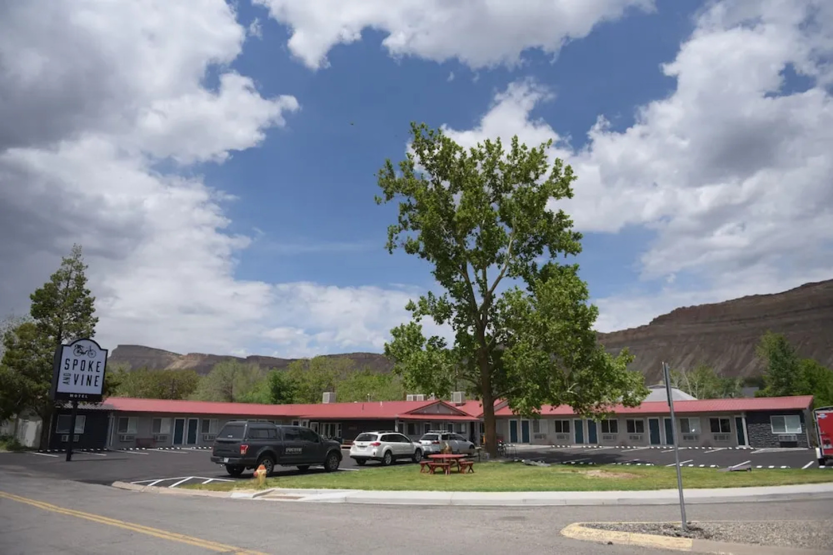 Spoke and Vine Motel