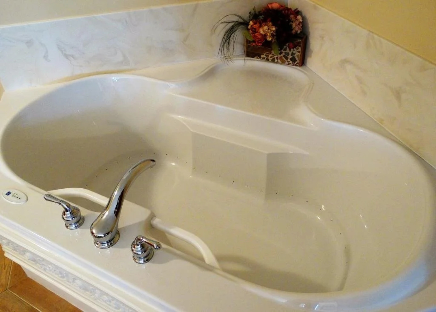 The Oakwood Inn Okoboji - Adults Only