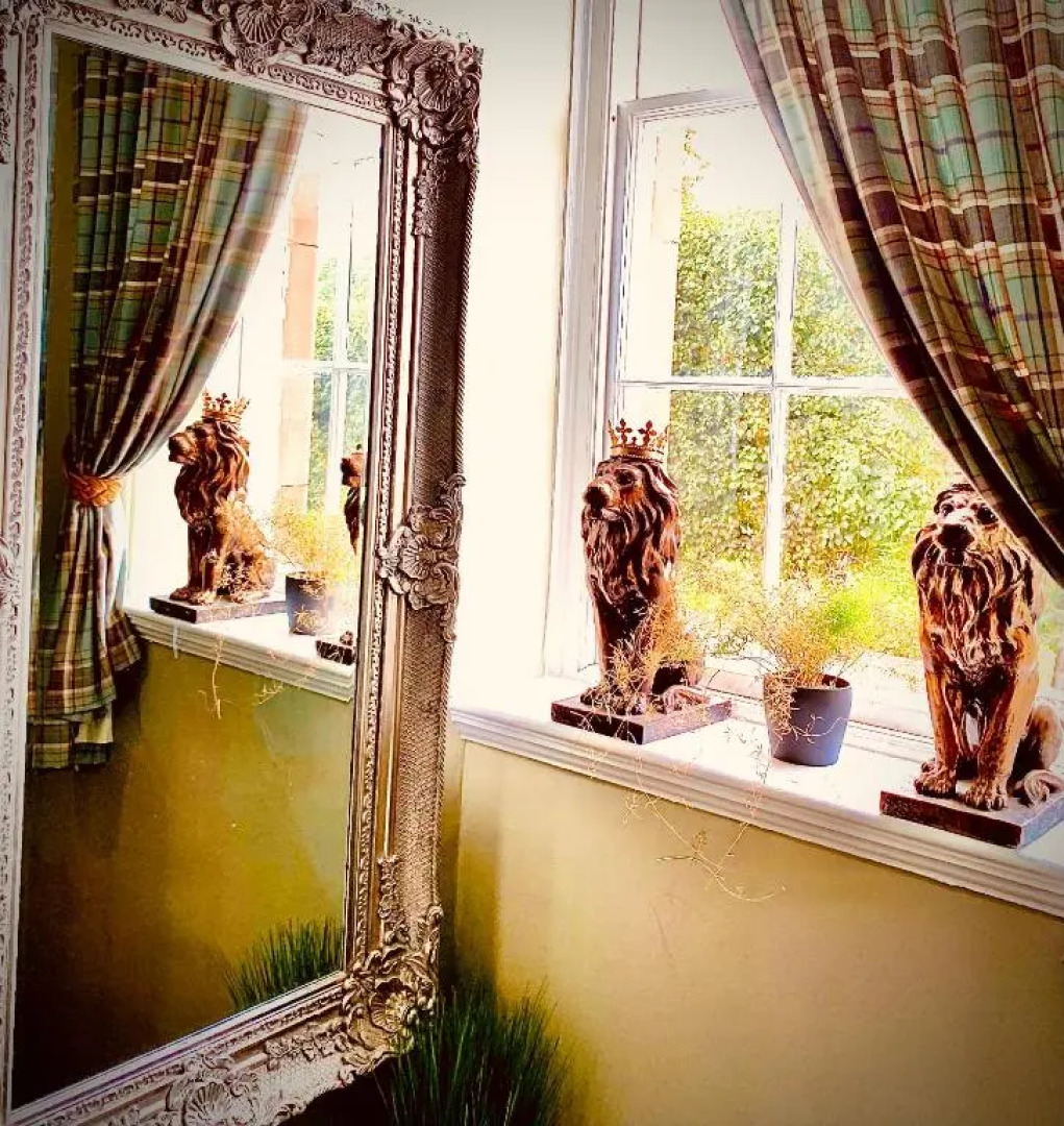 The Capon Tree Town House