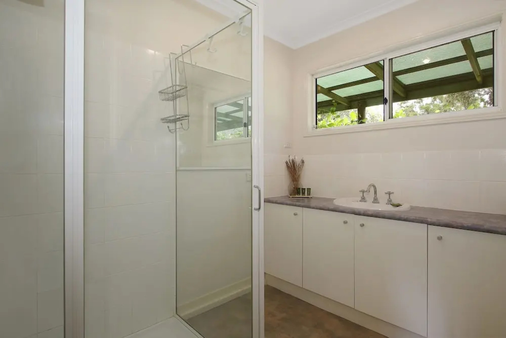 Feathertop Views and Dorm