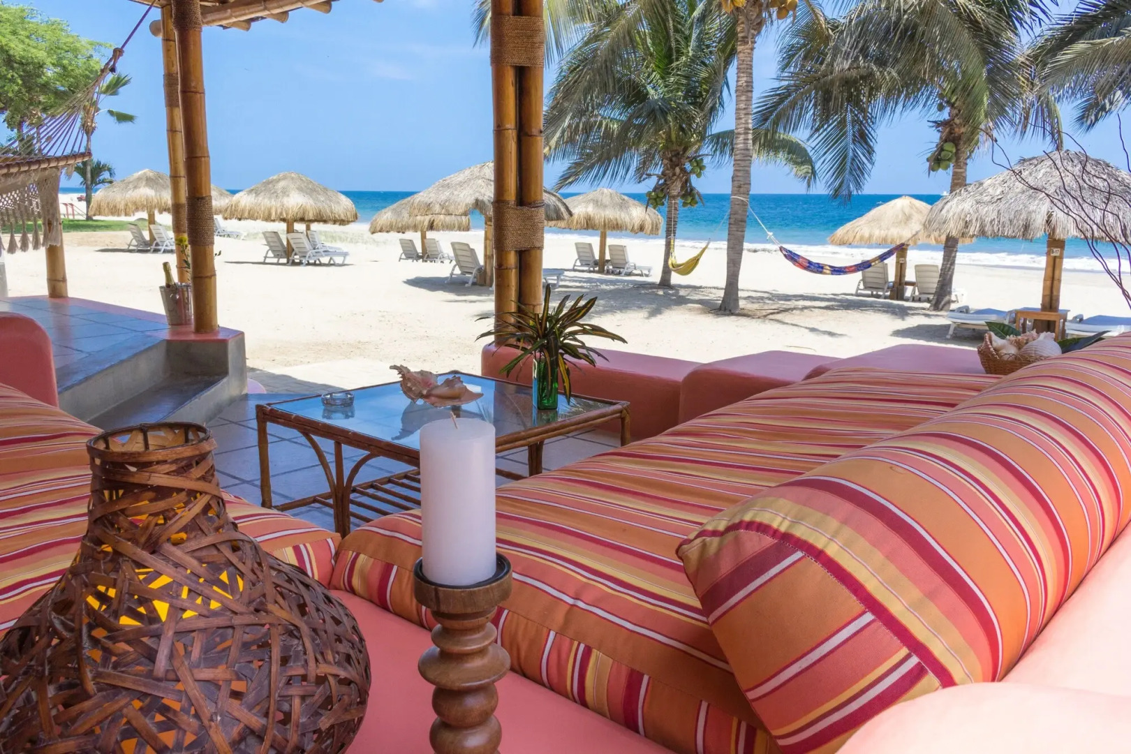 Punta Sal Suites & Bungalows Resort