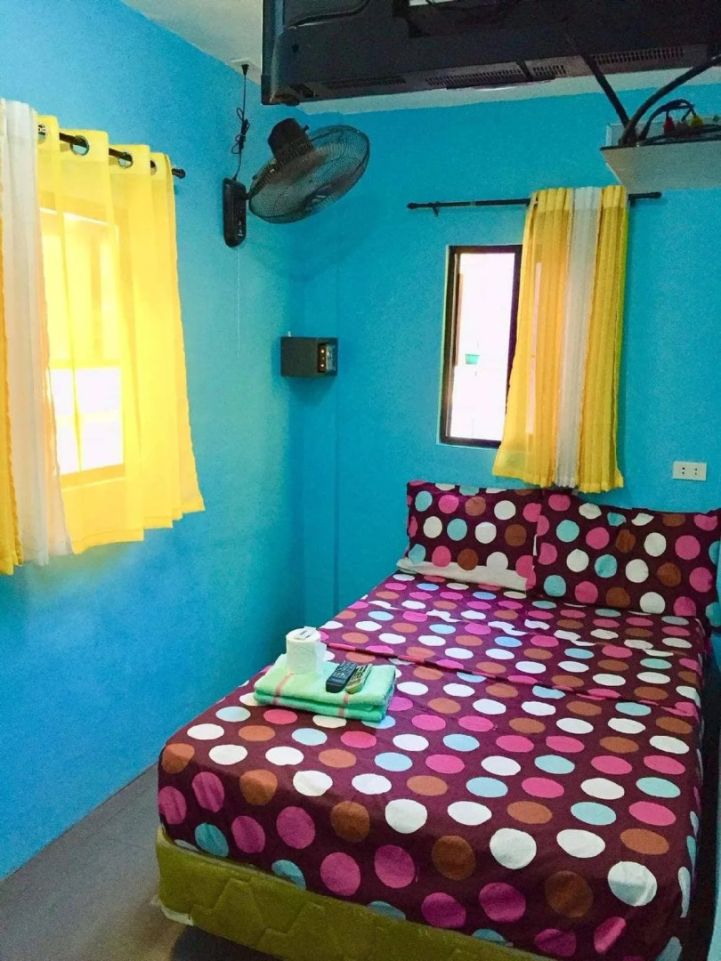 Gum Leaves Hotel and Restaurant