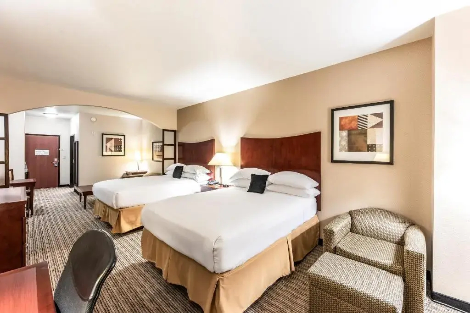 Holiday Inn Express & Suites Mineral Wells